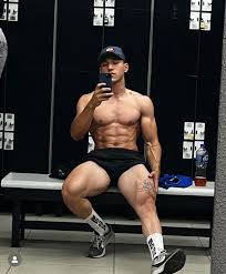 <em>Alex Torres Gonzales </em>